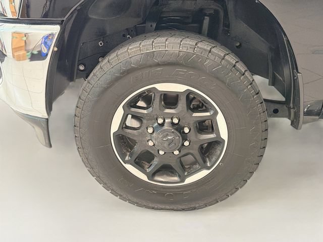 Used 2025 RAM 2500 Laramie AWD/4WD image 24