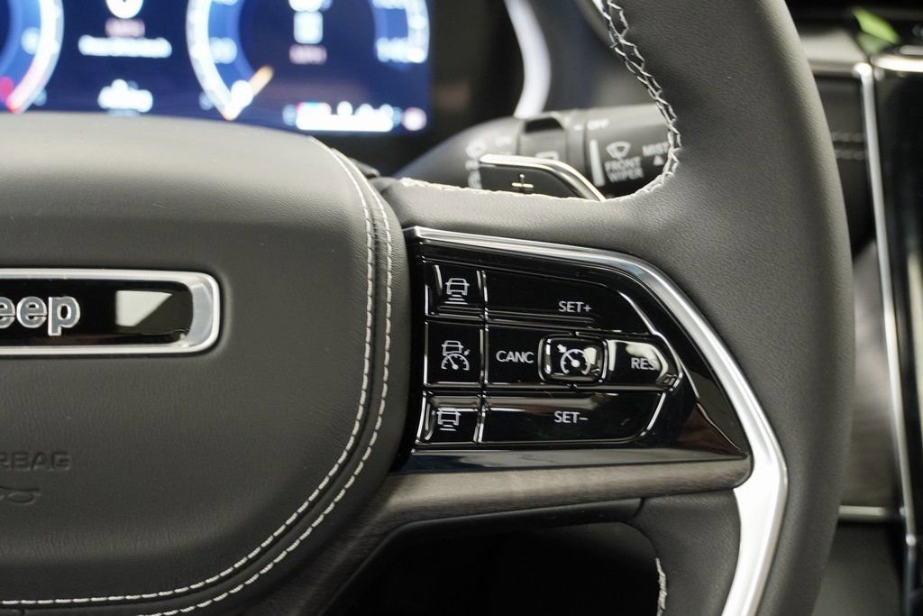 New 2025 Jeep Grand Cherokee L Overland image 27