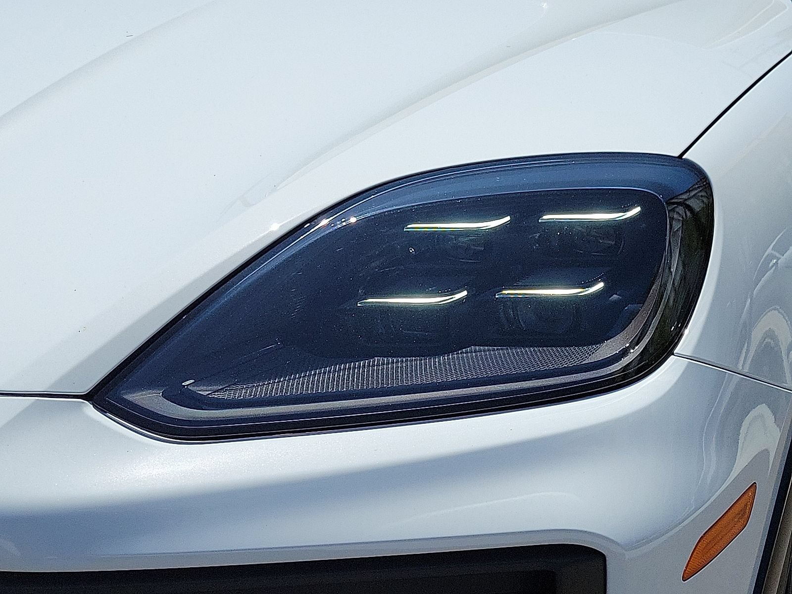 New 2025 Porsche Cayenne GTS AWD/4WD image 34