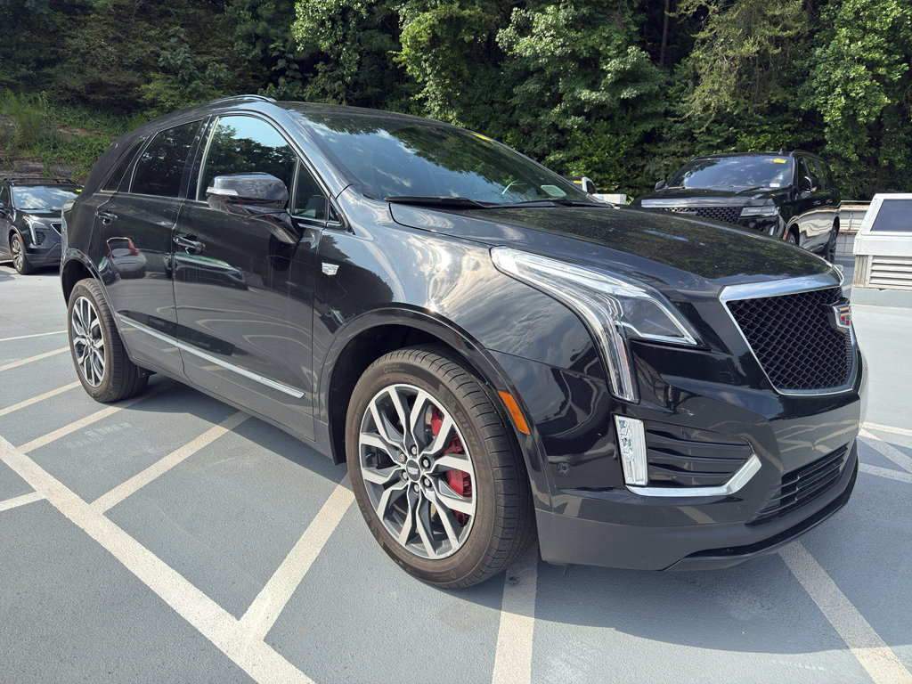 Used 2023 Cadillac XT5 Sportv w/ Technology Package AWD/4WD image 4