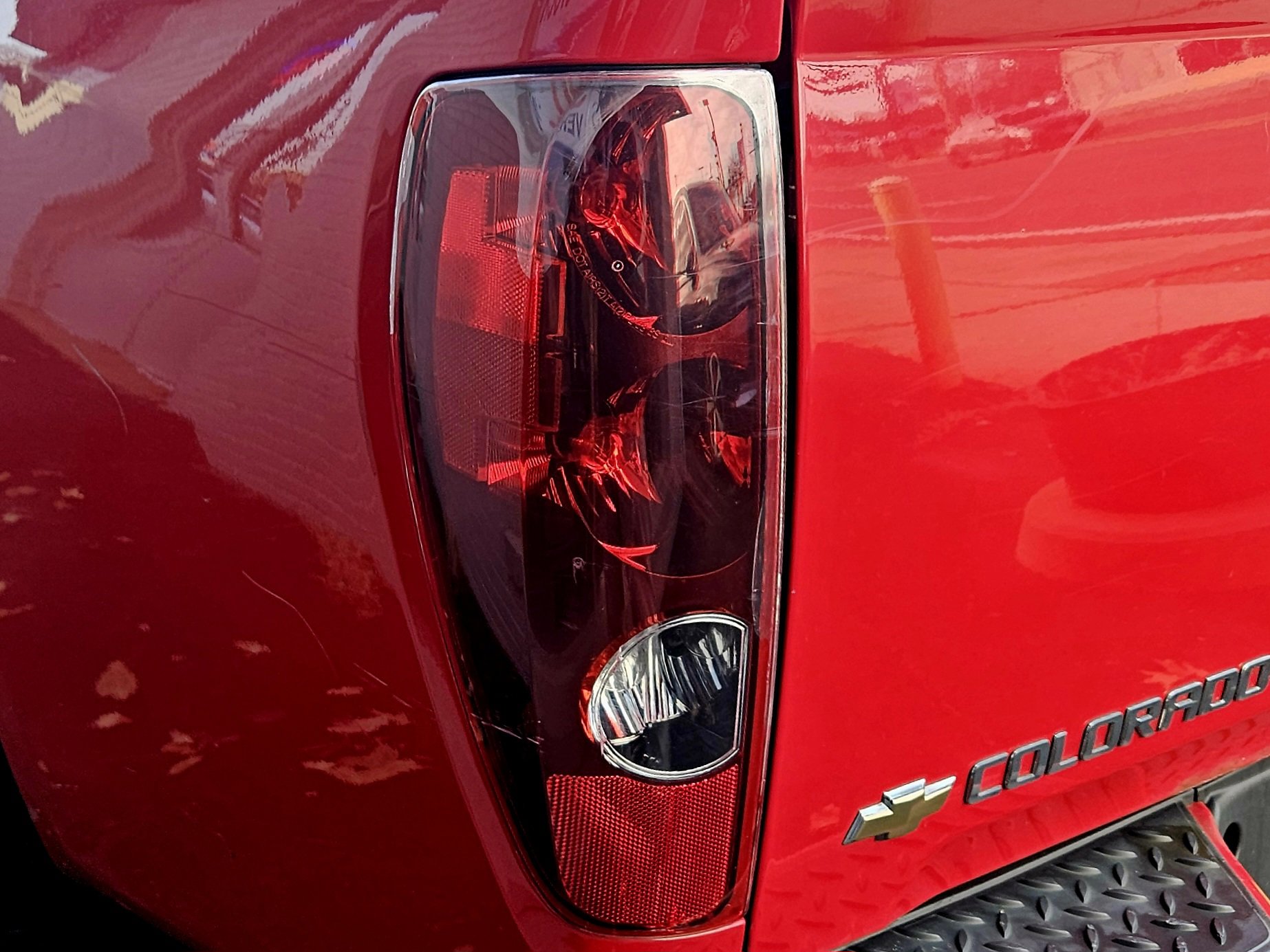 Used 2011 Chevrolet Colorado LT image 26