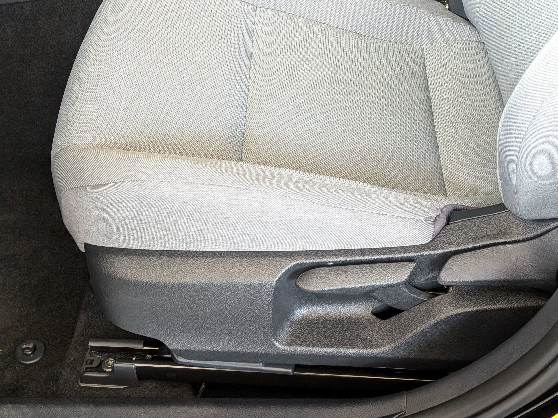 Certified 2025 Toyota Camry LE FWD image 12