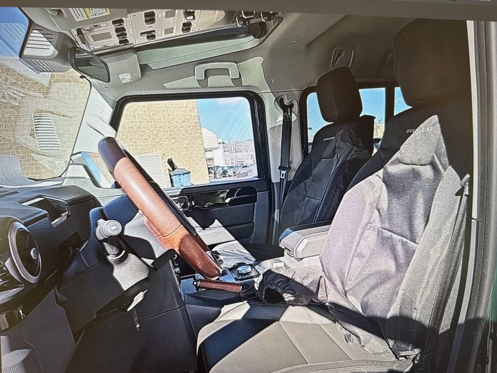 Used 2024 INEOS Grenadier image 2