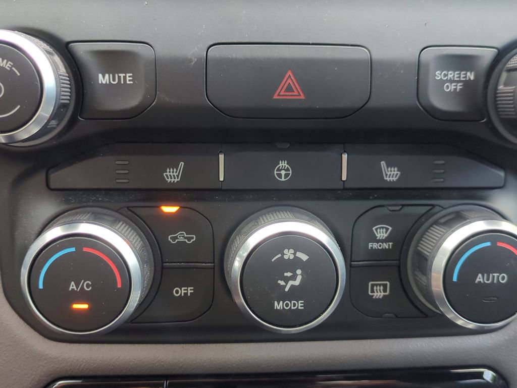 Used 2022 RAM 1500 Big Horn image 24