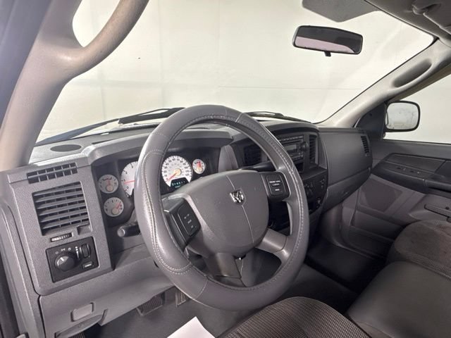 Used 2007 Dodge Ram 1500 Truck ST w/ SXT Group RWD image 17