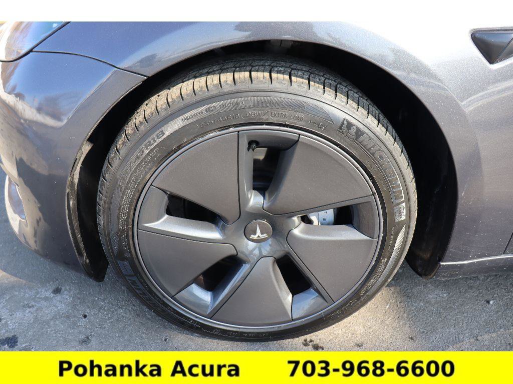 Used 2018 MAZDA MAZDA3 Grand Touring image 23