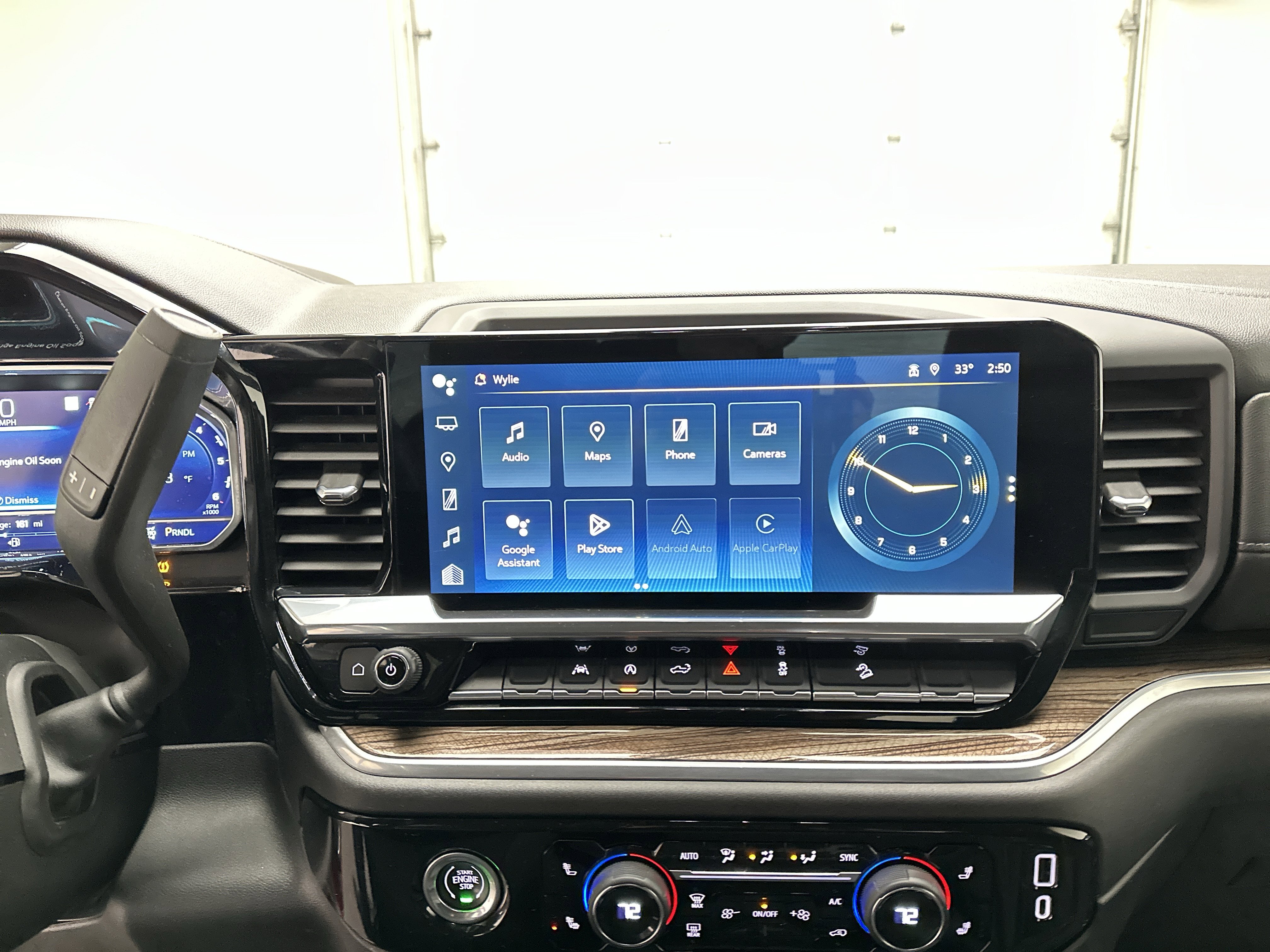 Used 2023 Chevrolet Silverado 1500 LT image 26