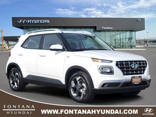 New 2026 Hyundai Venue SEL FWD image 1