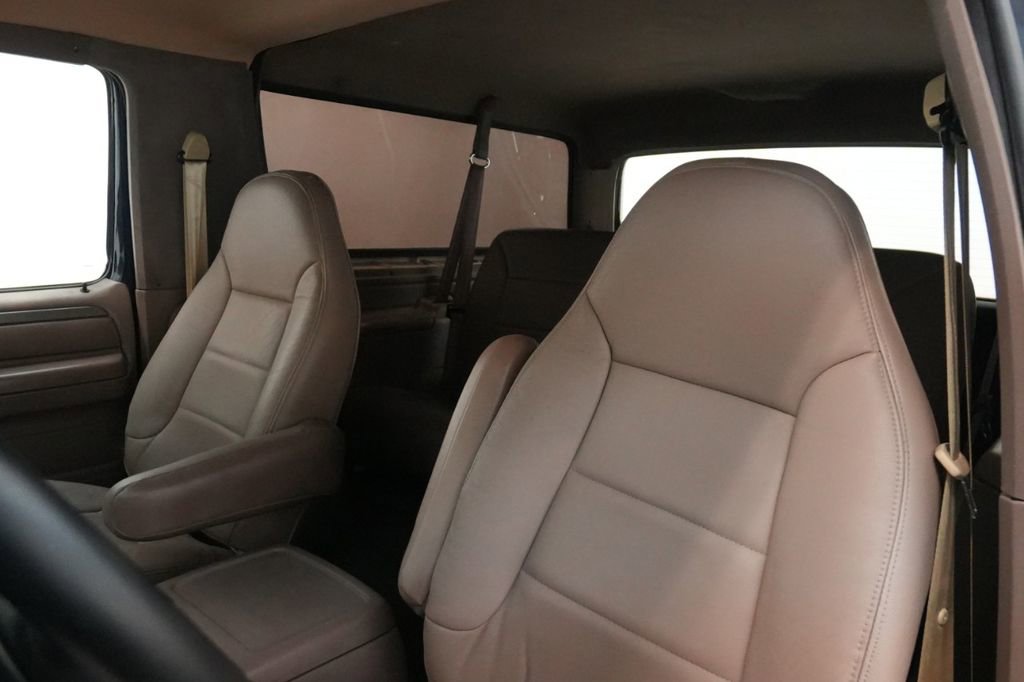 Used 1992 Ford Bronco Eddie Bauer image 23