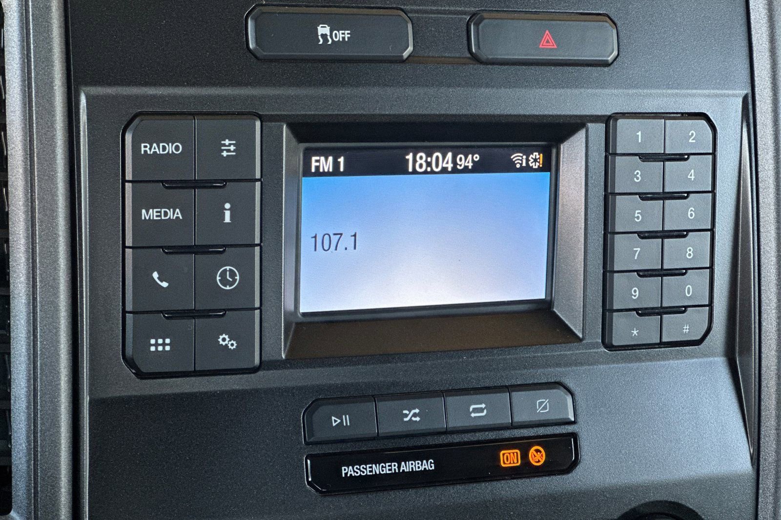 Used 2022 Ford F350 XL w/ Power Equipment Group image 17