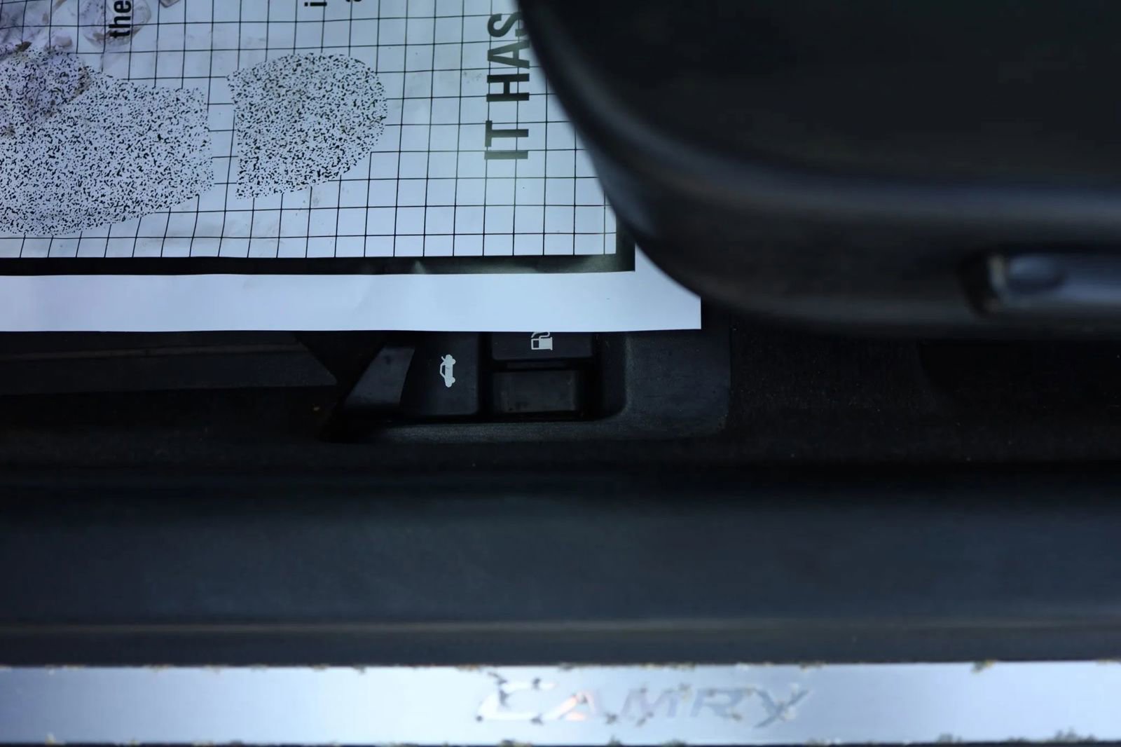 Used 2011 Toyota Camry SE image 13