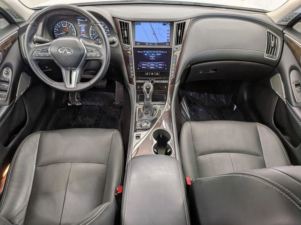 Used 2018 INFINITI Q50 Luxe w/ Sensory Package (Luxe) image 29