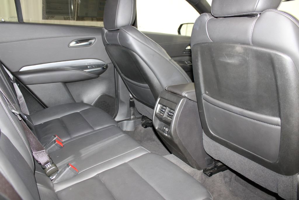 Used 2024 Cadillac XT4 Premium Luxury image 23