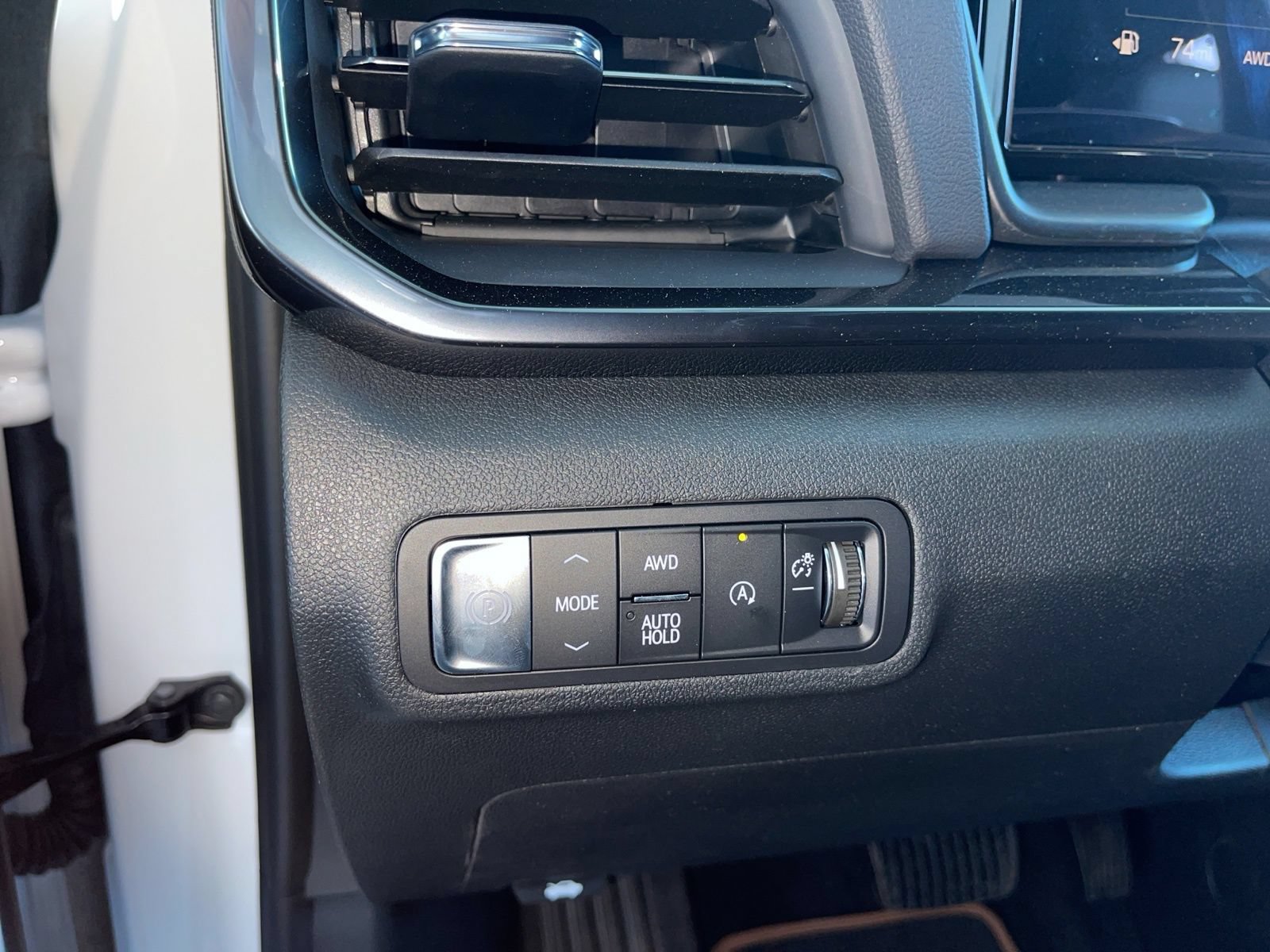 New 2026 GMC Terrain AT4 w/ Convenience Package III AWD/4WD image 18