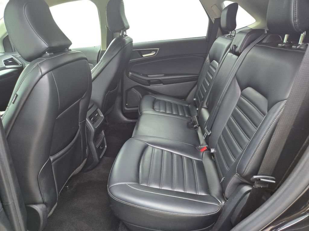 Used 2024 Ford Edge SEL AWD/4WD image 18