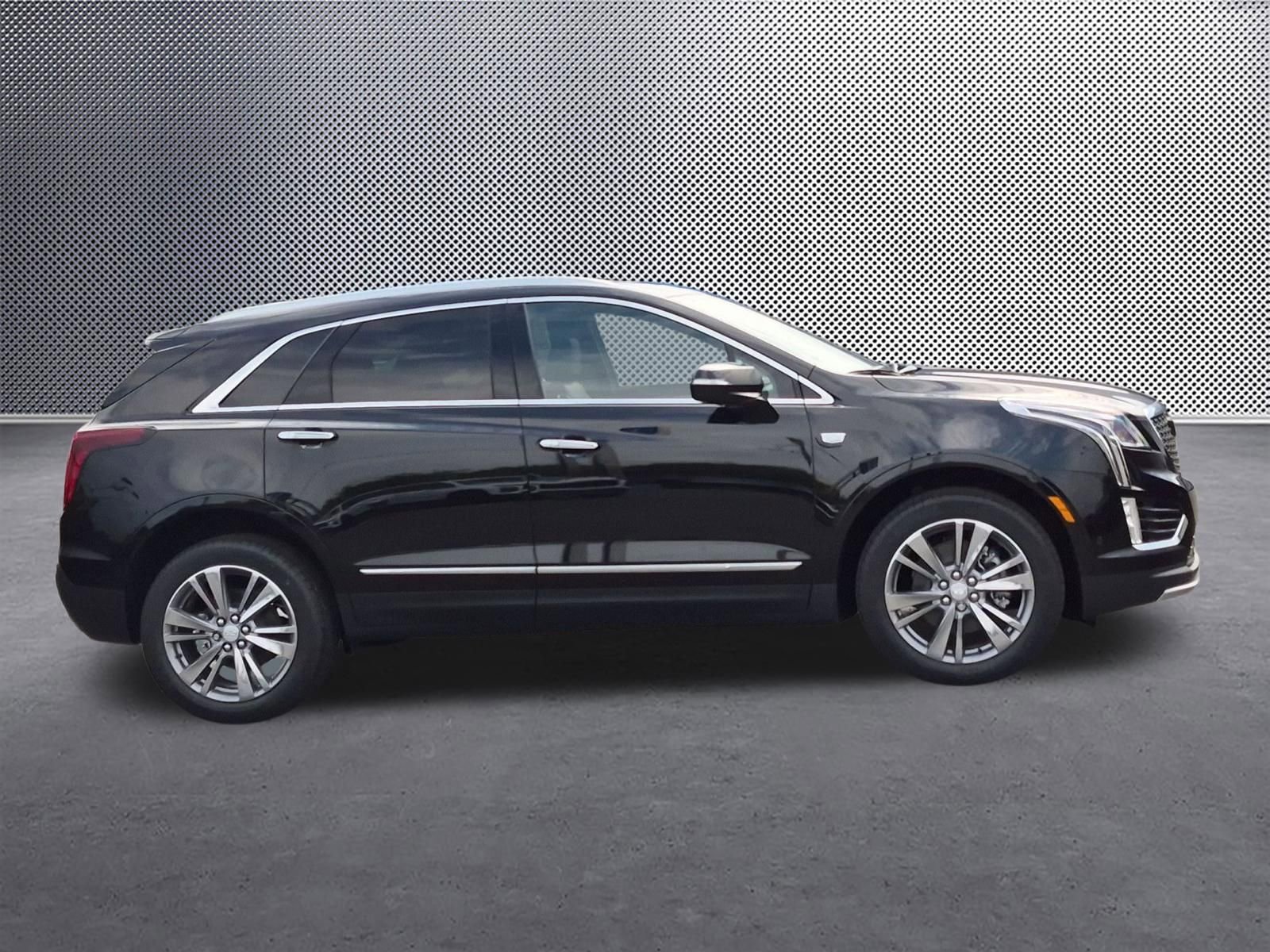 New 2026 Cadillac XT5 Premium Luxury w/ Driver Assist Package FWD image 6