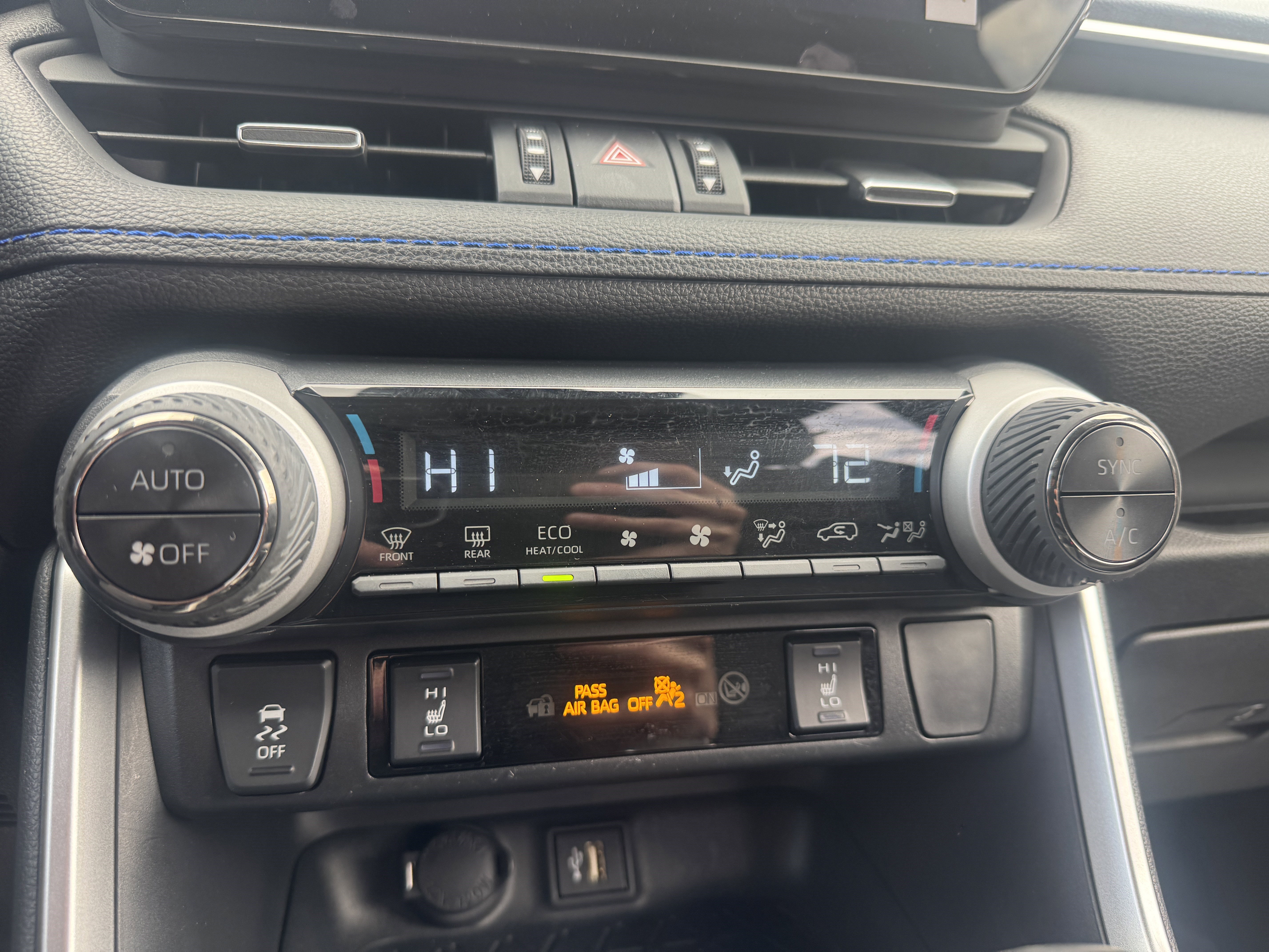 Certified 2025 Toyota RAV4 XSE w/ Weather Package image 26