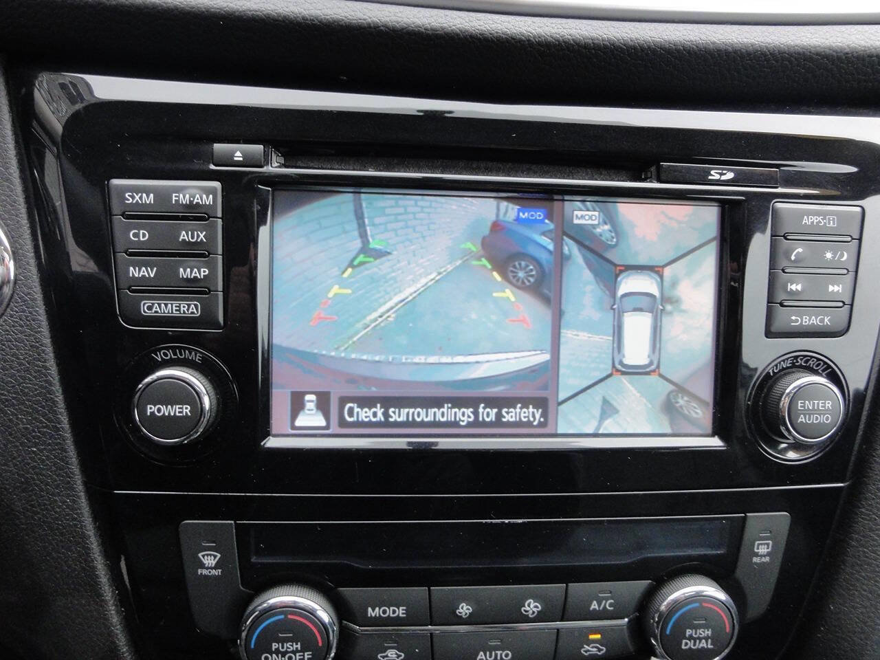 Used 2015 Nissan Rogue SL w/ SL Premium Package AWD/4WD image 7