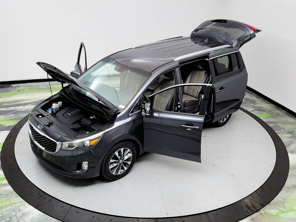 Used 2016 Kia Sedona SX FWD image 37