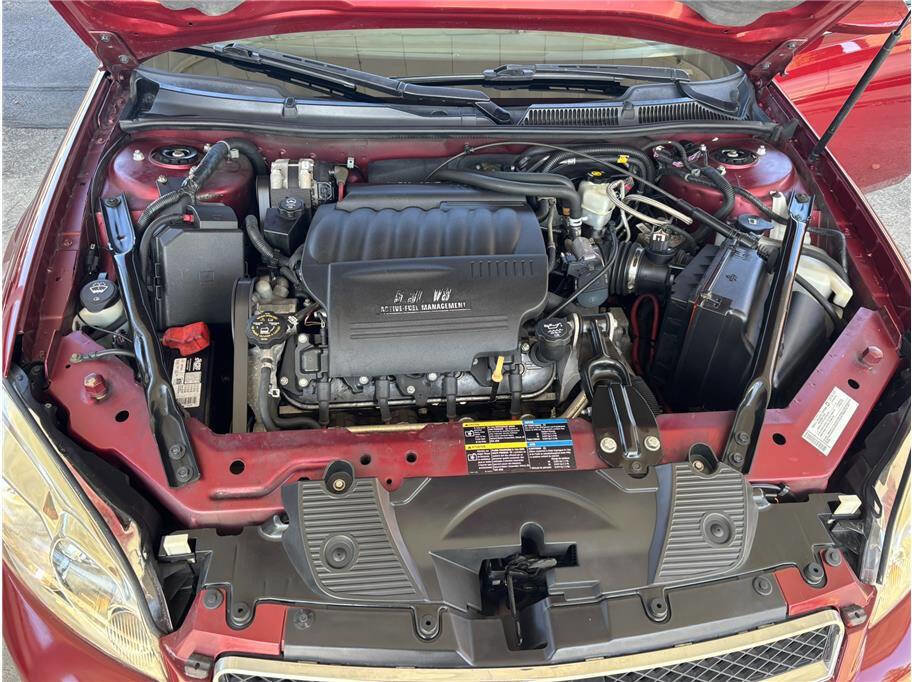 Used 2008 Chevrolet Impala SS w/ Convenience Package image 19