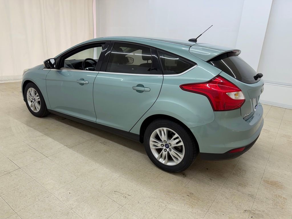 Used 2012 Ford Focus SEL image 3