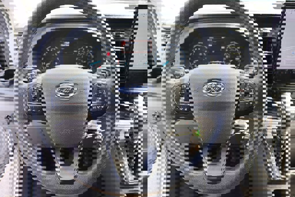 Used 2025 Ford Transit 350 XLT AWD/4WD image 16