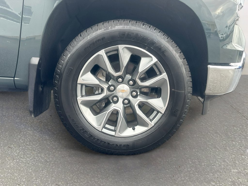 Used 2026 Chevrolet Silverado 1500 LT w/ All Star Edition Plus AWD/4WD image 31