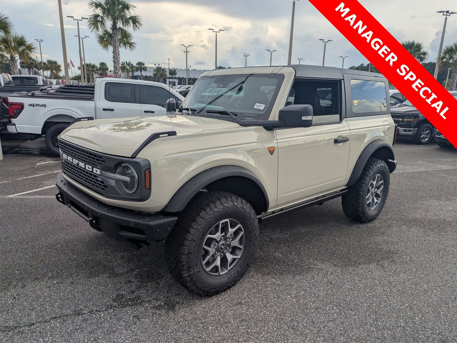 New 2025 Ford Bronco Badlands image 27