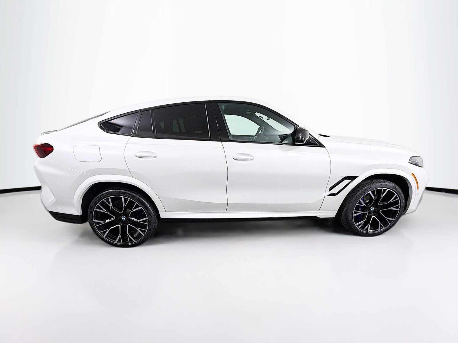 New 2027 BMW X6 M Competition AWD/4WD image 8