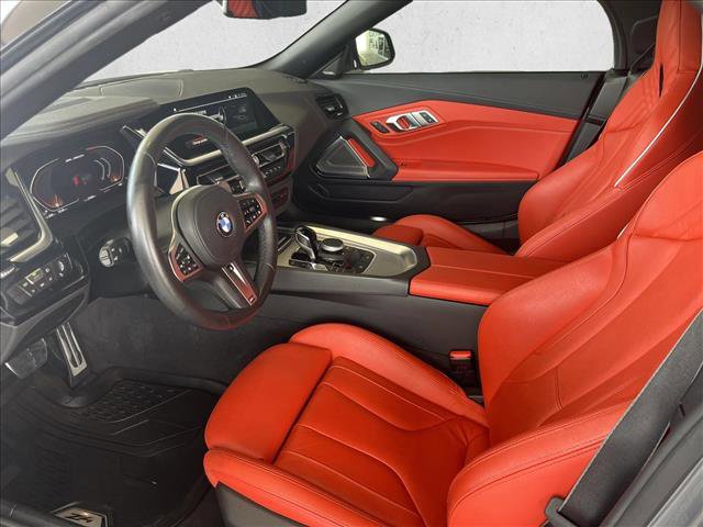 Used 2023 BMW Z4 M40i w/ Premium Package RWD image 9