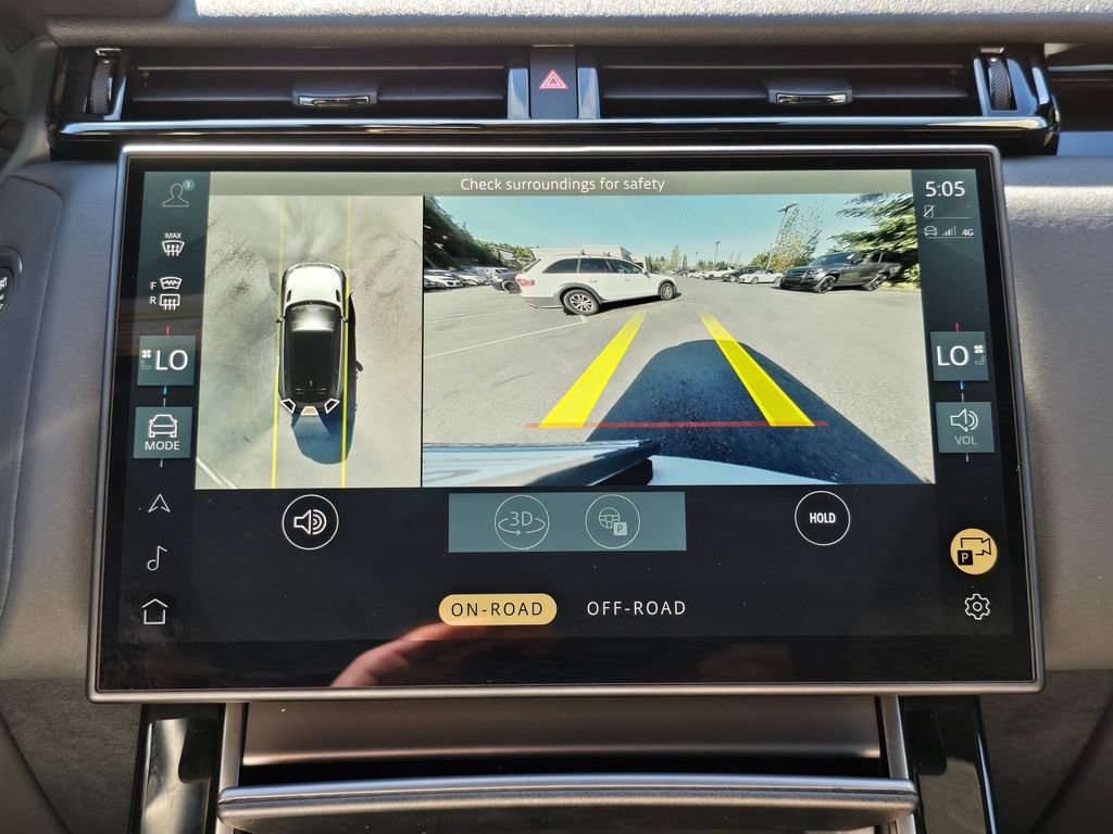 Certified 2025 Land Rover Range Rover Velar Dynamic SE AWD/4WD image 23