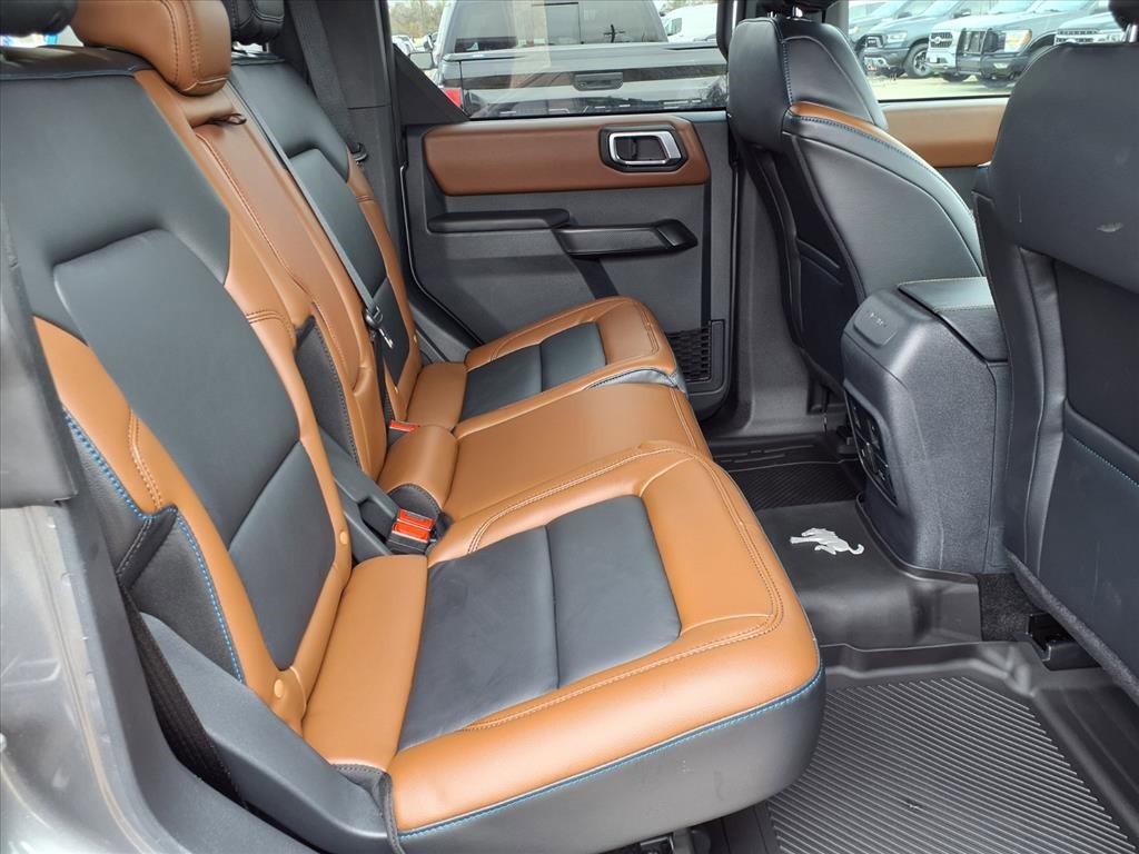 Used 2024 Ford Bronco Outer Banks image 24