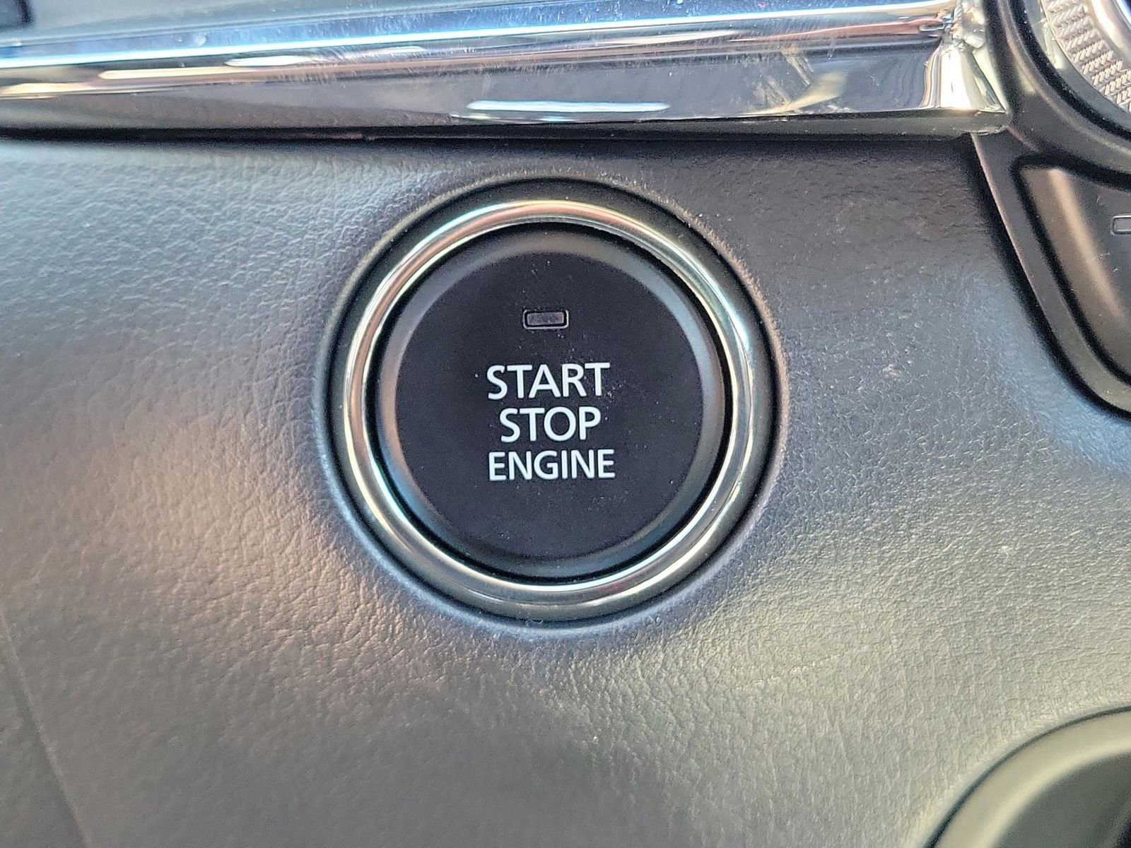 Used 2025 MAZDA CX-30 2.5 Turbo w/ Premium Package image 33