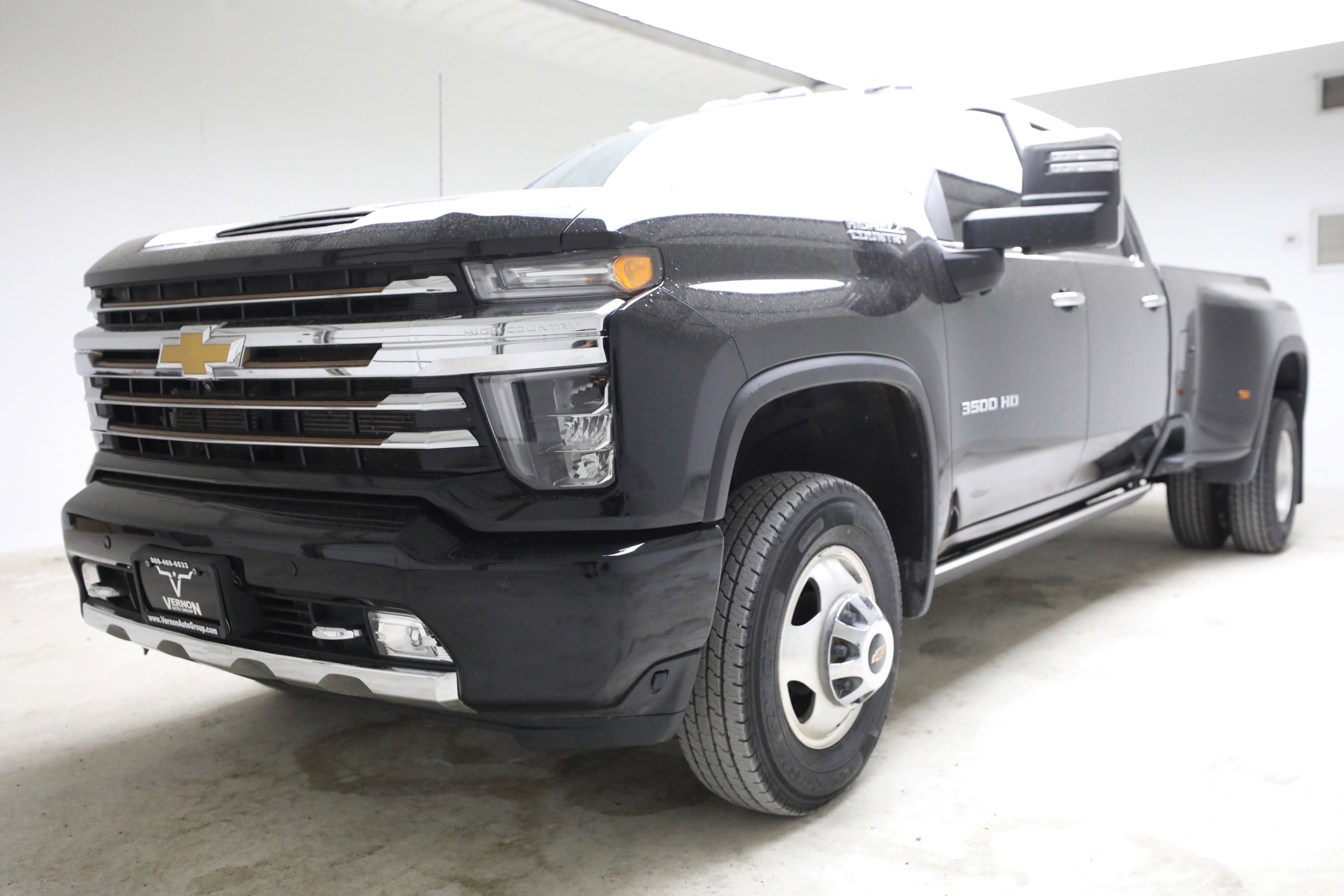 Used 2023 Chevrolet Silverado 3500 High Country w/ LPO, Hitch Package