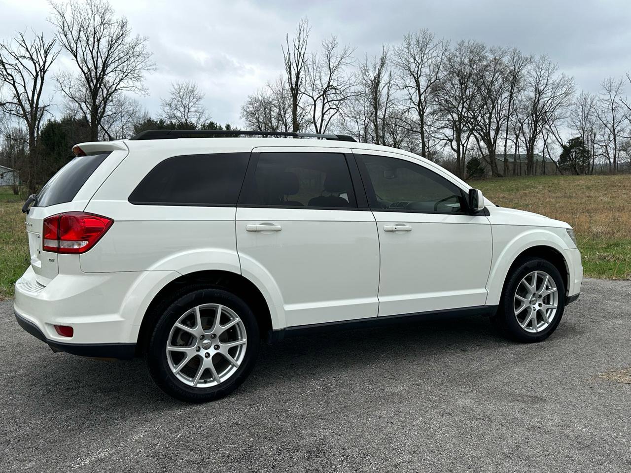 Used 2017 Dodge Journey SXT w/ Premium Group image 8
