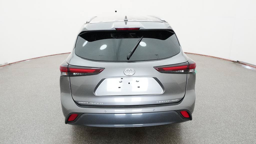 New 2026 Toyota Highlander Limited AWD/4WD image 10
