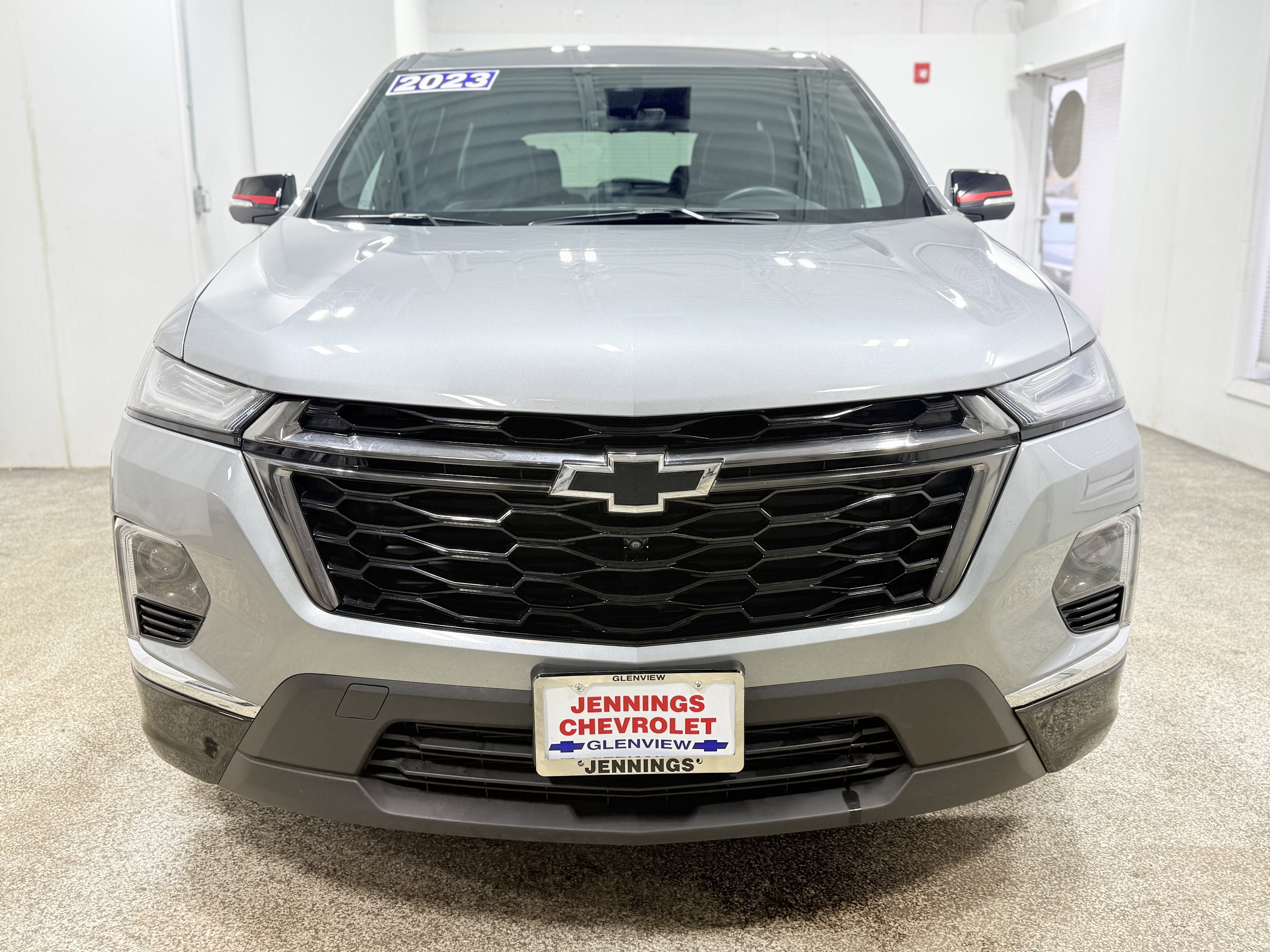 Certified 2023 Chevrolet Traverse Premier w/ Redline Edition image 2