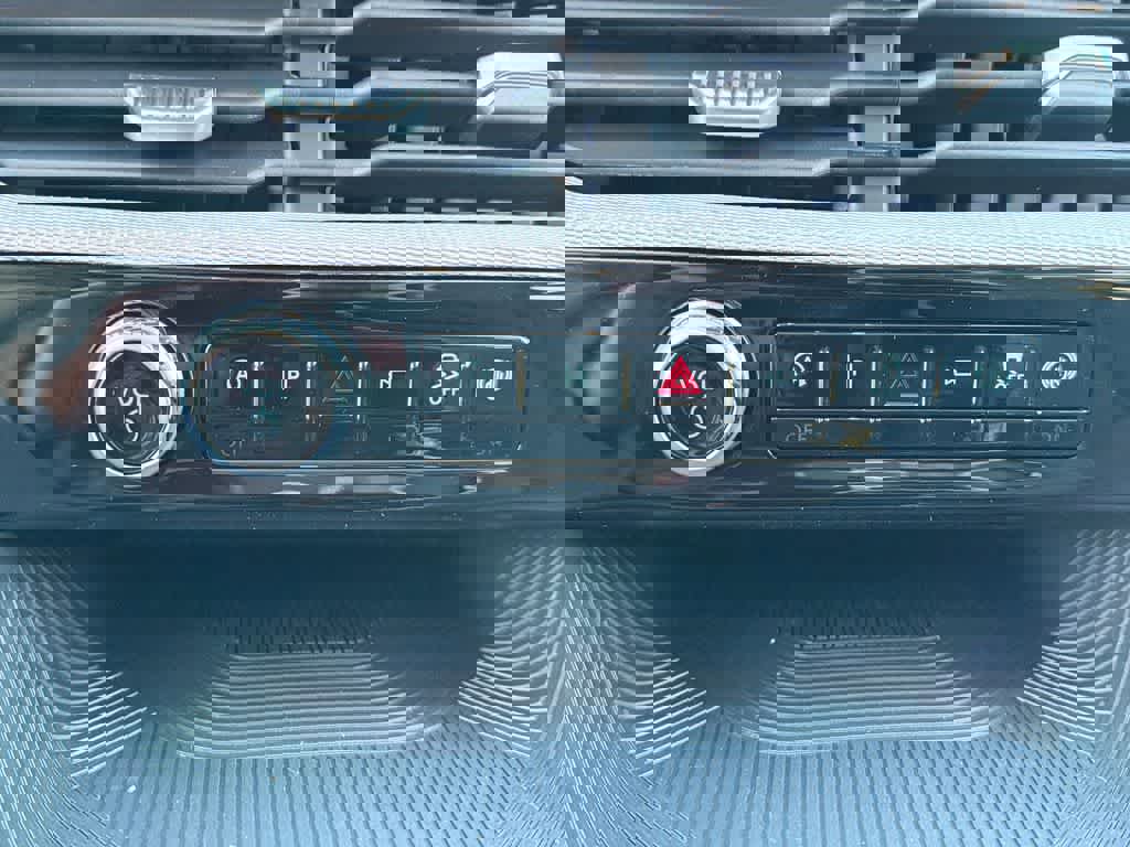 New 2026 Ford Explorer Active w/ Active Comfort Package image 29