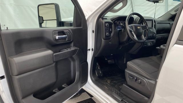 Used 2022 Chevrolet Silverado 3500 W/T w/ WT Fleet Convenience Package image 11