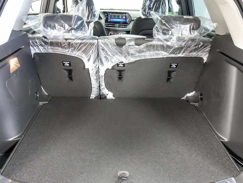 New 2026 Chevrolet TrailBlazer LS w/ LS Convenience Package FWD image 18