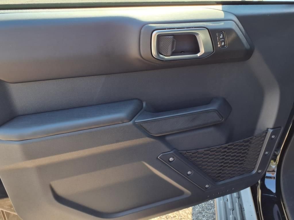 New 2025 Ford Bronco Outer Banks w/ Sasquatch Package image 9