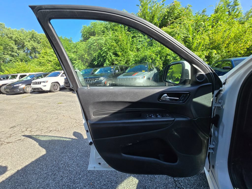 Used 2022 Dodge Durango GT RWD image 19
