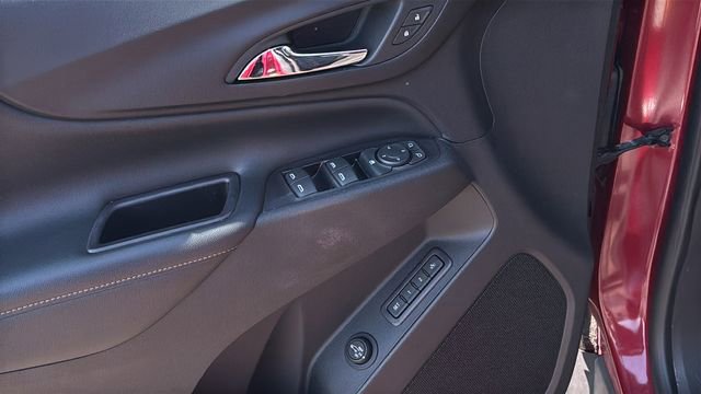 Used 2019 Chevrolet Equinox Premier image 18