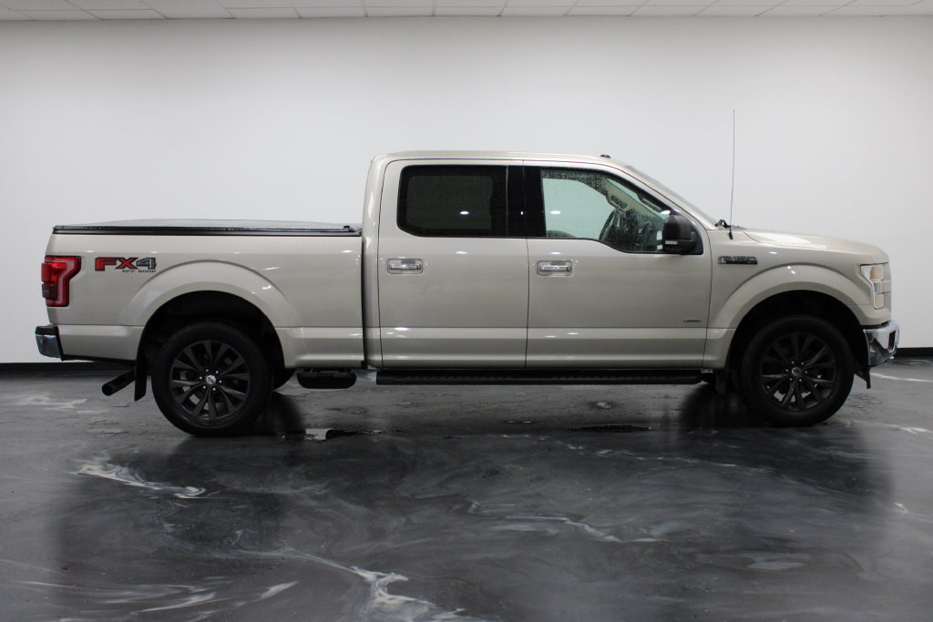 Used 2017 Ford F150 XLT w/ Equipment Group 302A Luxury AWD/4WD image 26