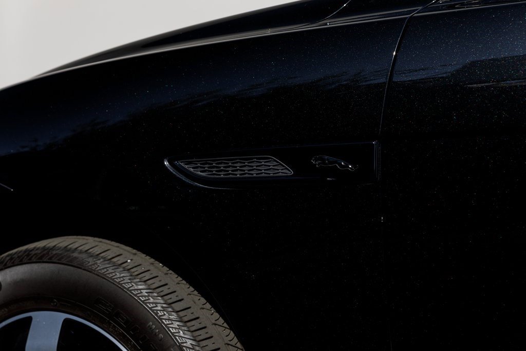 Used 2025 Jaguar F-PACE R-Dynamic S image 14