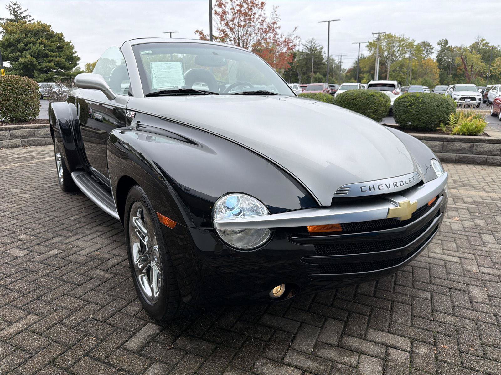 Used 2006 Chevrolet SSR w/ Preferred Equipment Group RWD image 50