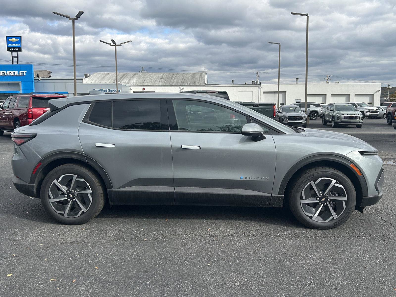 New 2026 Chevrolet Equinox EV LT image 5