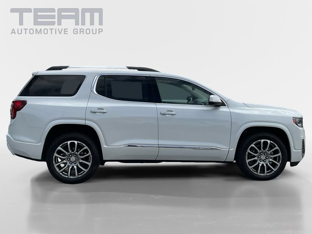 Used 2023 GMC Acadia Denali w/ Denali Ultimate Package FWD image 8
