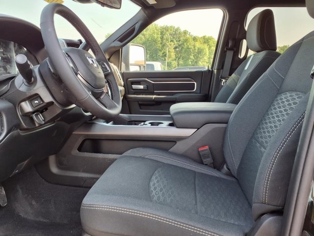New 2025 RAM 2500 Big Horn image 5