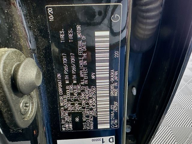 Used 2021 Toyota 4Runner Venture w/ Moonroof Package image 31